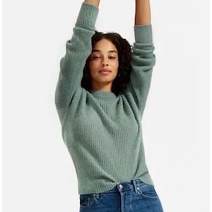 Everlane Cocoon Alpaca Crew Neck Pullover Sweater Green Wool Blend SizeXS